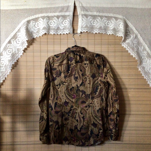 CHAPS paisley blouse, collar, up-down cuffs - Picture 12 of 16